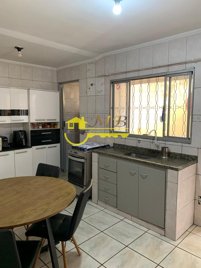 Casa à venda com 3 quartos, 200m² - Foto 7