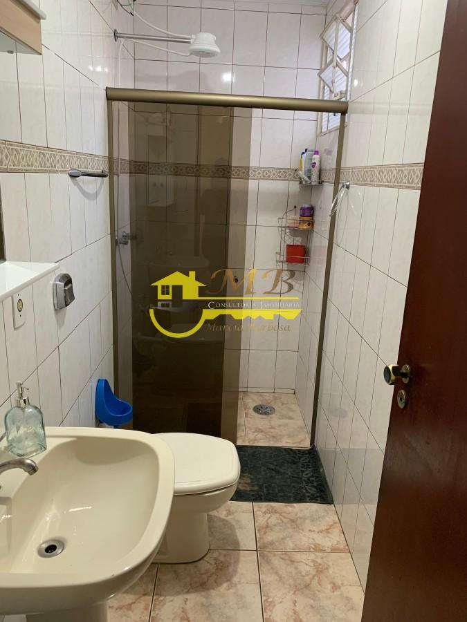 Casa à venda com 3 quartos, 200m² - Foto 13