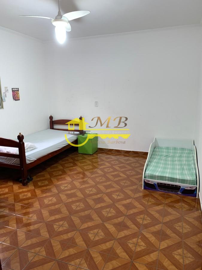 Casa à venda com 3 quartos, 200m² - Foto 11