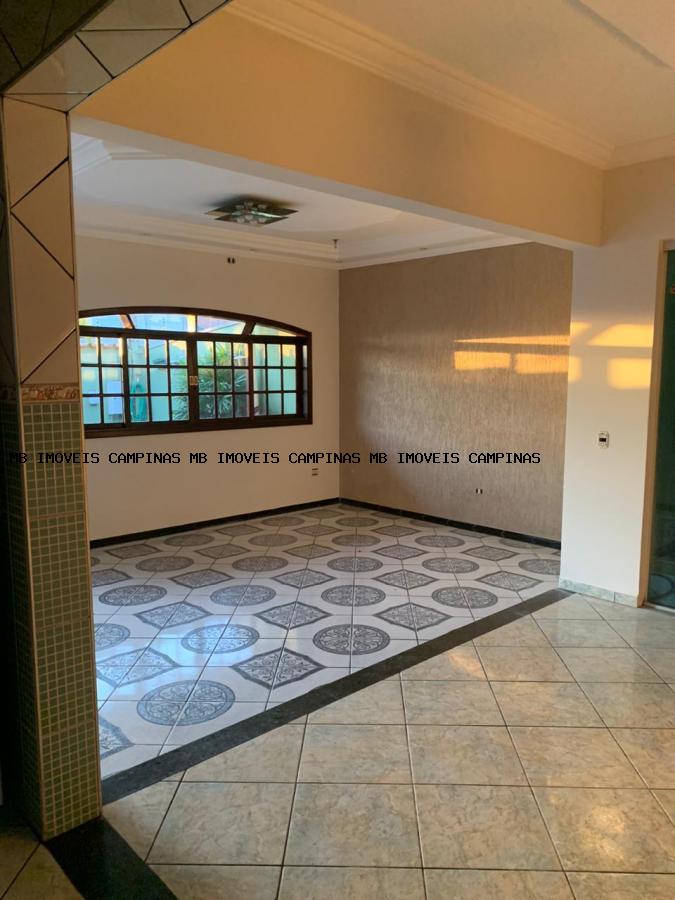 Casa à venda com 3 quartos, 384m² - Foto 17