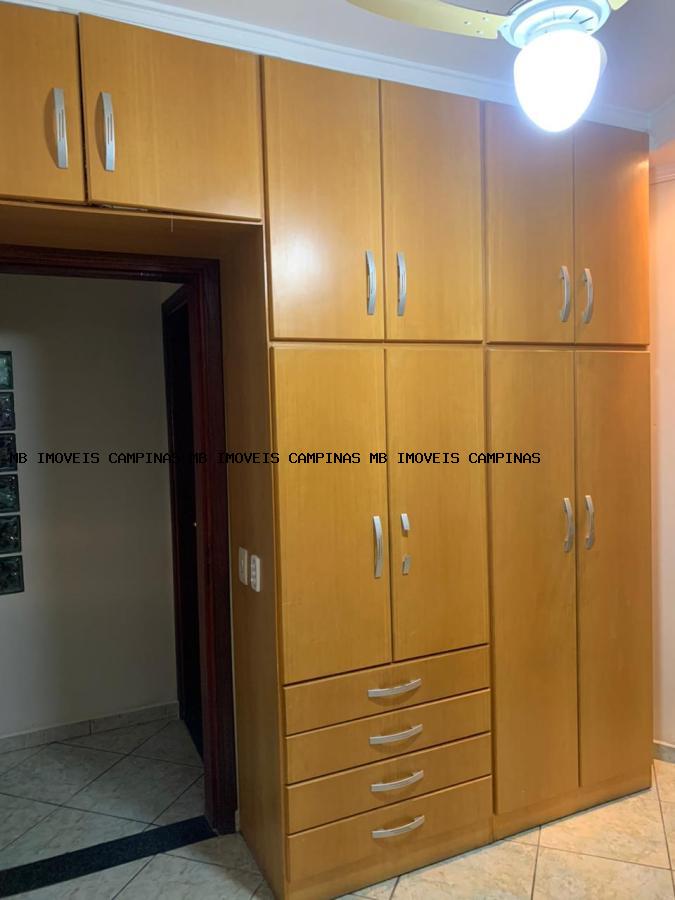Casa à venda com 3 quartos, 384m² - Foto 16