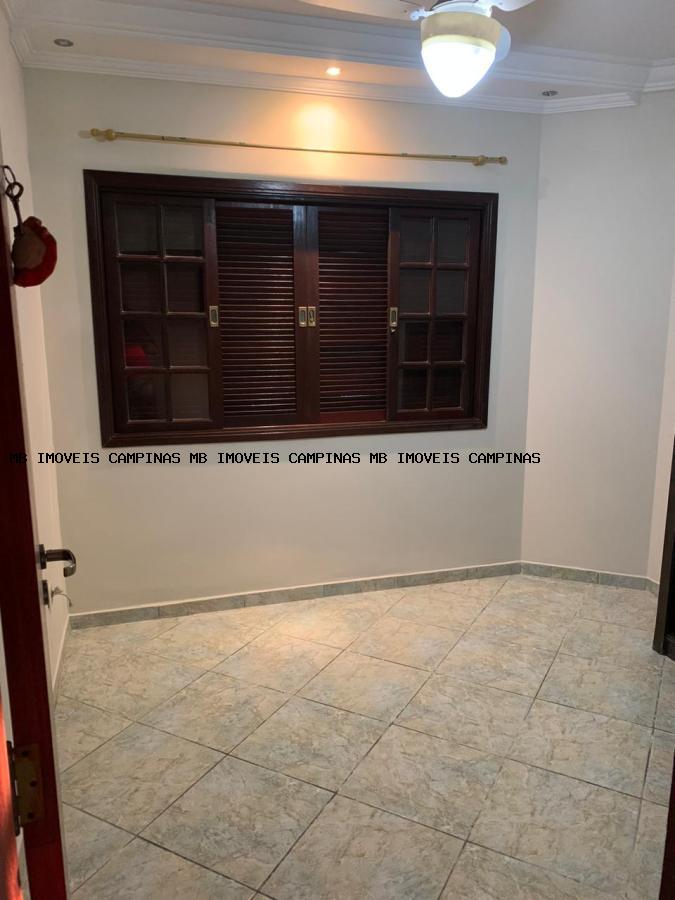 Casa à venda com 3 quartos, 384m² - Foto 14