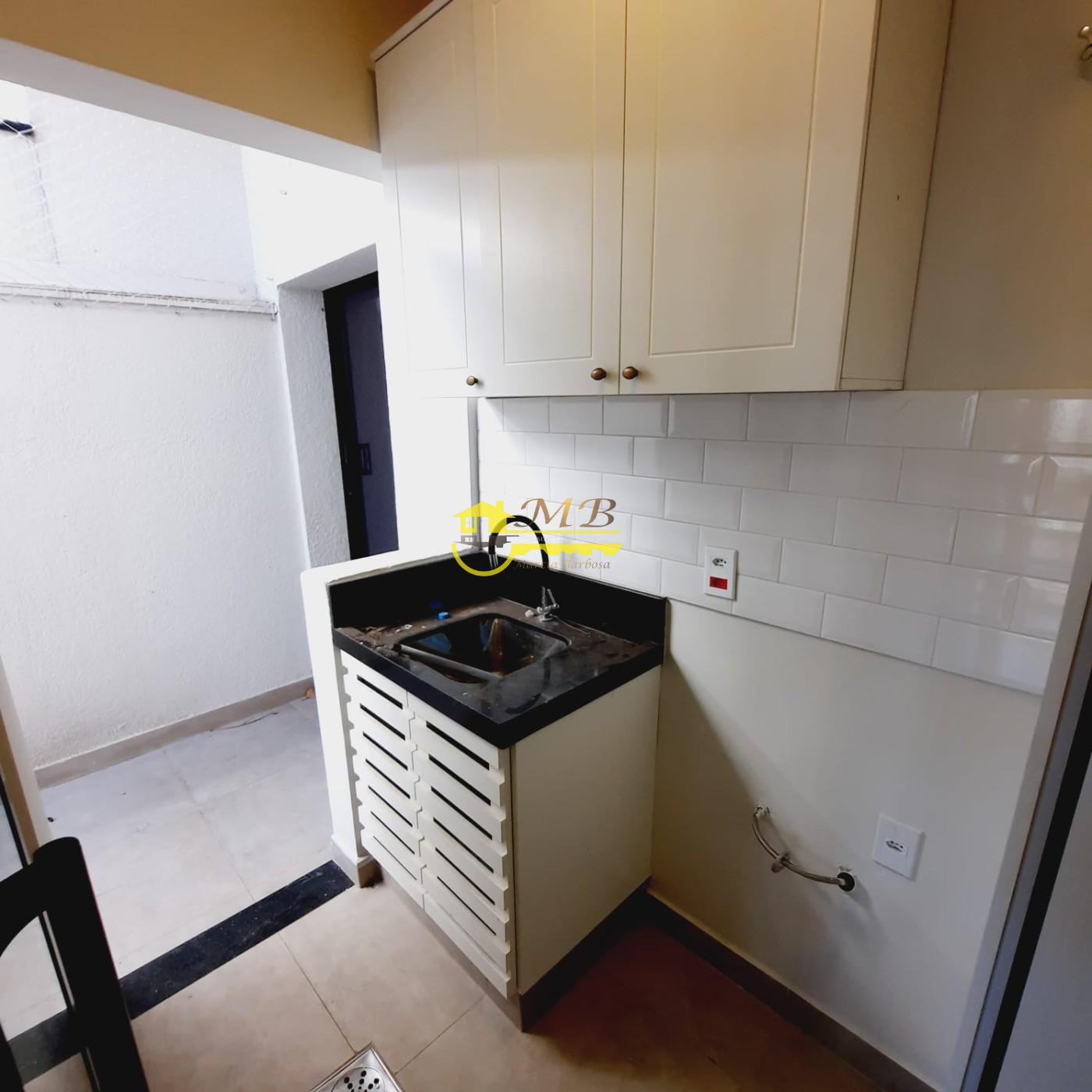 Casa de Condomínio à venda com 3 quartos, 250m² - Foto 13